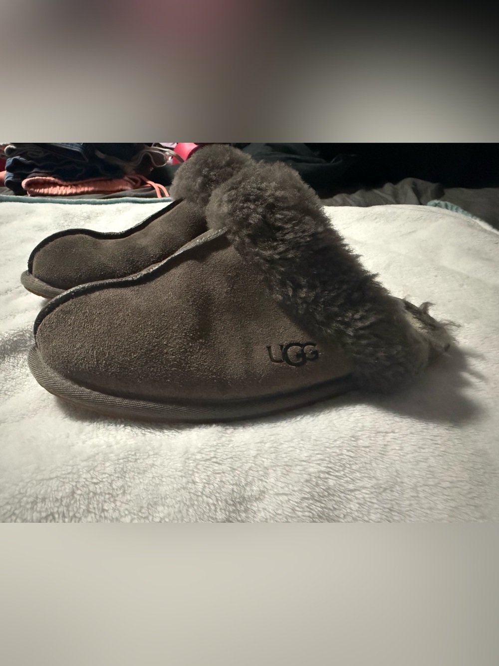 UGG Dark Grey Slip-On Slipper Size 9